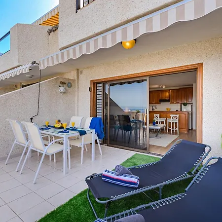 Apartman Sea View Deja Blue - Gigantes