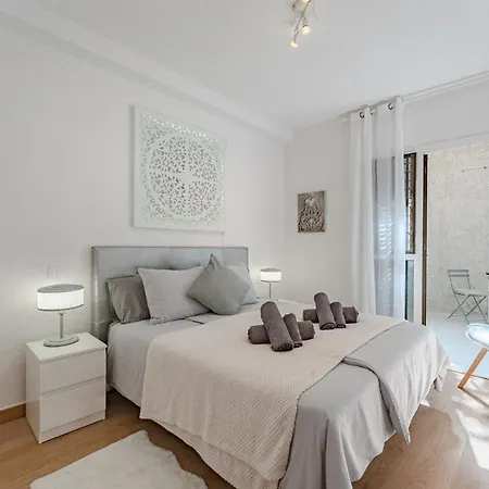 Sea View Deja Blue - Gigantes