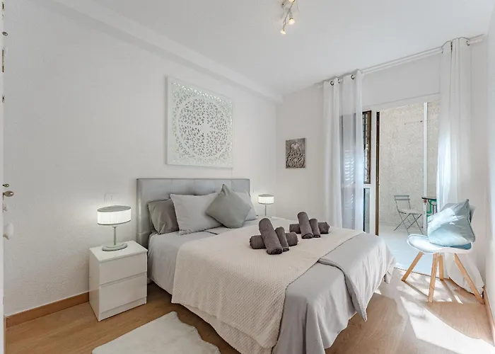 Sea View Deja Blue - Gigantes