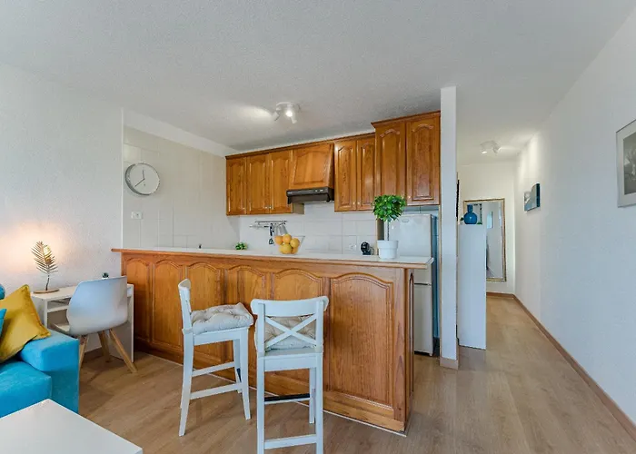 Sea View Deja Blue - Gigantes *